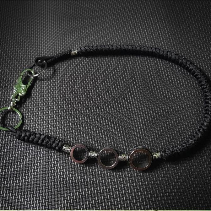 Tali Dompet Anyaman Paracord