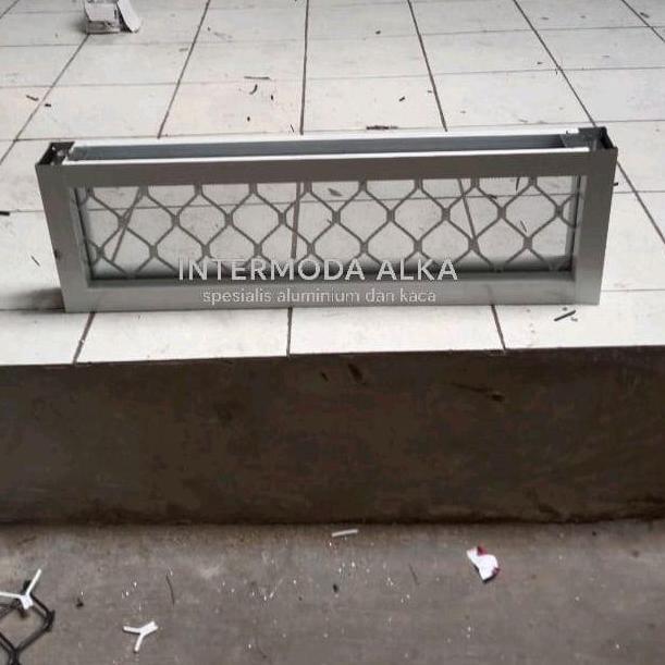 BOVEN LOSTER VENTILASI  KAWAT NYAMUK TRALIS  ALUMINIUM EXPANDA SIRKULASI KAMAR MANDI KISI KISI LUBAN