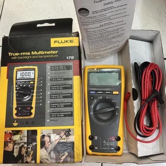FLUKE 179 TRUE RMS DIGITAL MULTIMETER