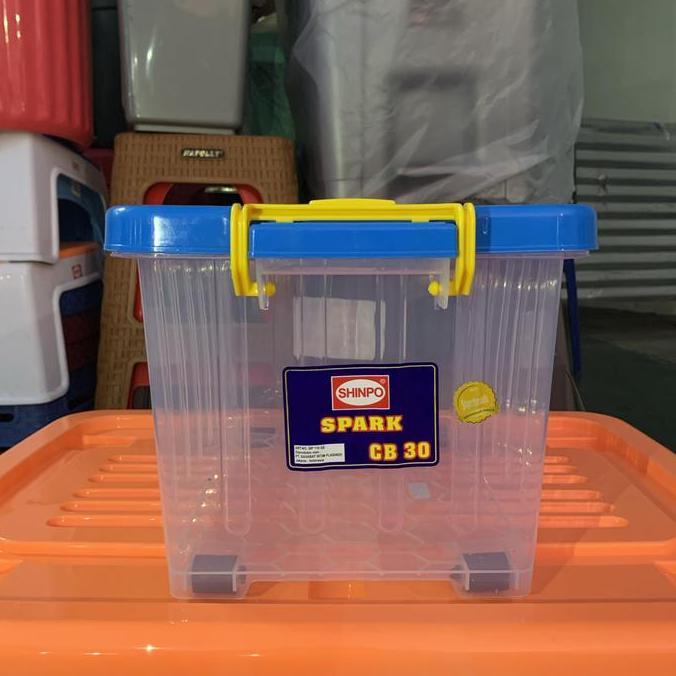 Ready stock Container Box 30 Liter Shinpo