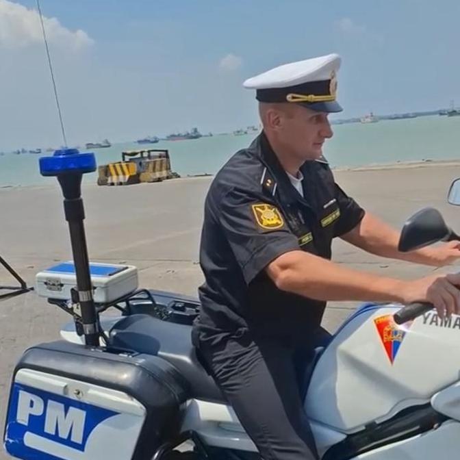 NANA strobo patwal model stik/ tiang utk motor