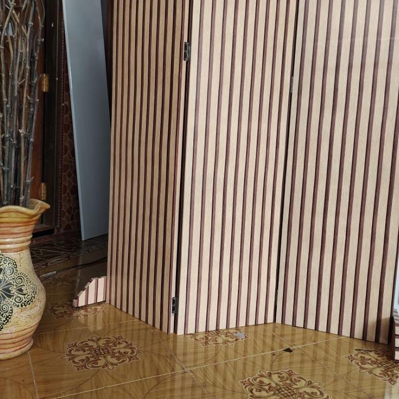 Skat Ruangan Minimalis M8 Kayu Mahoni Anti Air