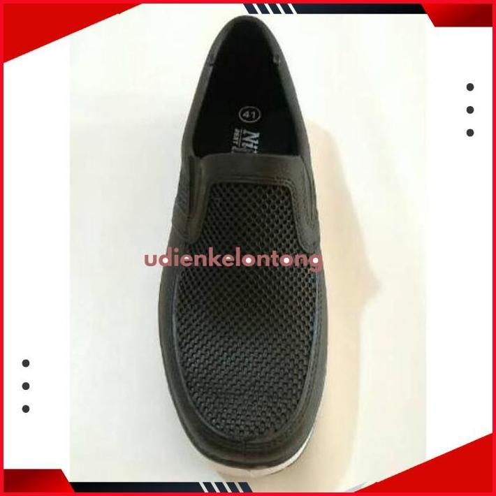 hj-77 Nikko 8136 - Sepatu 38-43 Karet Hitam Pria Murah / Sepatu Hitam Laki / Sepatu Waterproff Murah