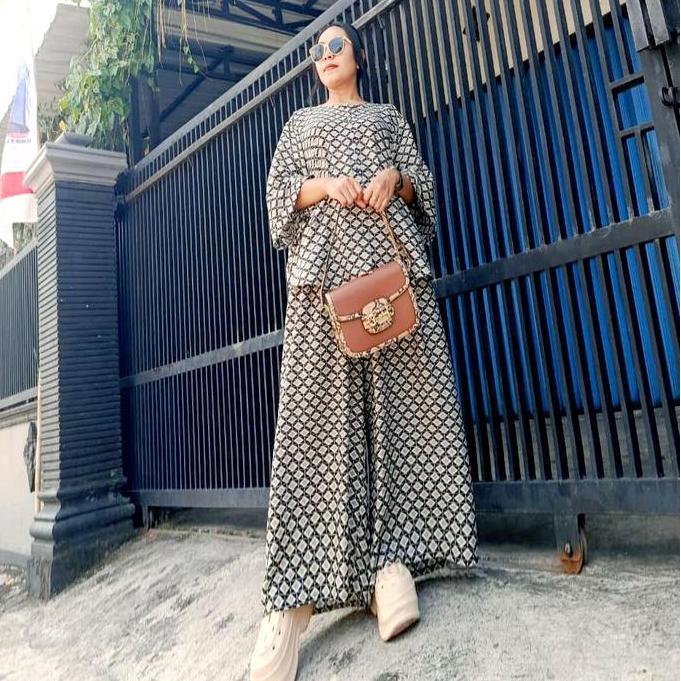 Lini Setelan Jumbo Ld 150 , Muat Bb 135  ,Celana Kulot Lingkar Paha 100 Cm Melar