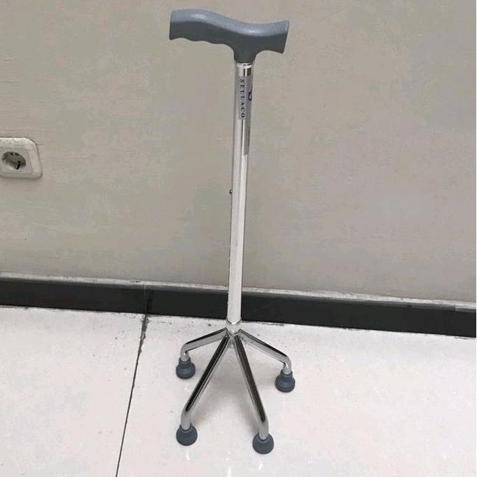 Tongkat Kaki 4 Piramid Sella Sellaco Tongkat Alat Bantu Jalan