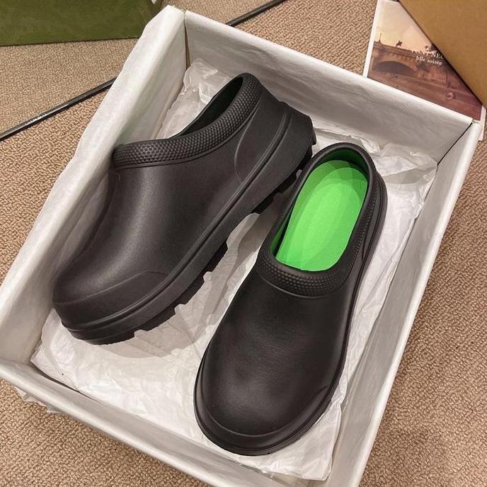 Mikayla.Sahara - Sepatu Kerja Koki Pria & Wanita - Tahan Minyak, Safety Kitchen Shoes