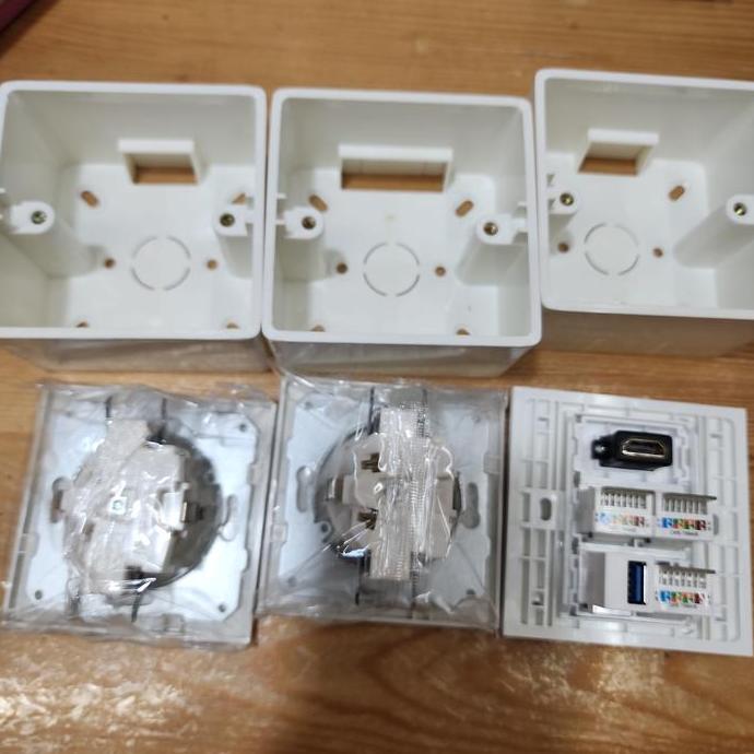 STOP KONTAK 2 POWER - HDMI - 3 LAN CAT6 - USB 3.0 + OB / IB DUS