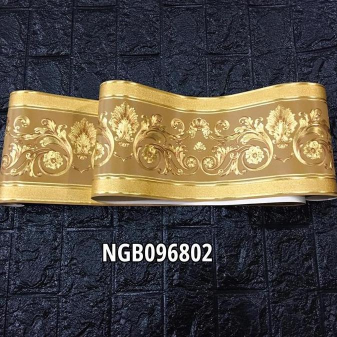 Wallpaper Dinding Border List Klasik Gold Mewah