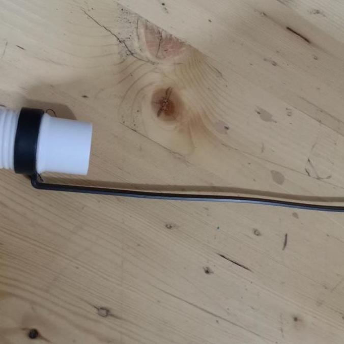 Gantungan selang pembuangan mesin cuci Panasonic