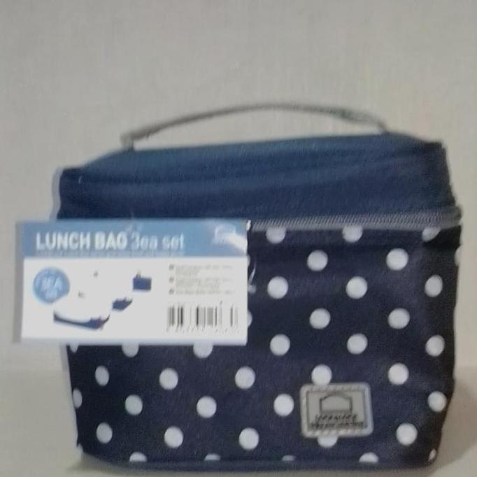 Tupperware lunch box