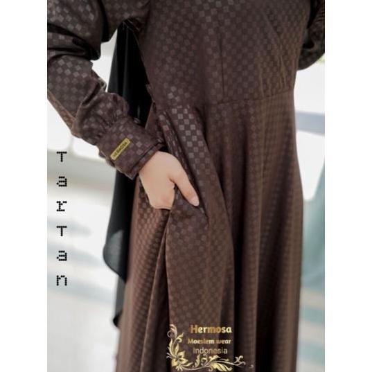 [Gamis Hermosa] Gamis embos hermosa motif tartan semua warna (hitam, abu, coklat tua, mocca, army, h