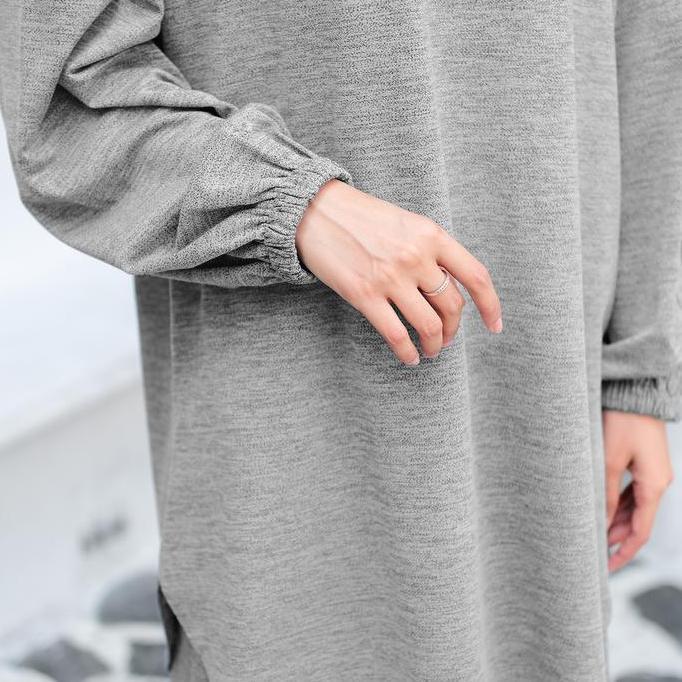 JV Hasanah Oneset Baju Kurung Oval Abstract - Setelan Rok dan Celana Baju Kurung Oval Abstrak Kaos T