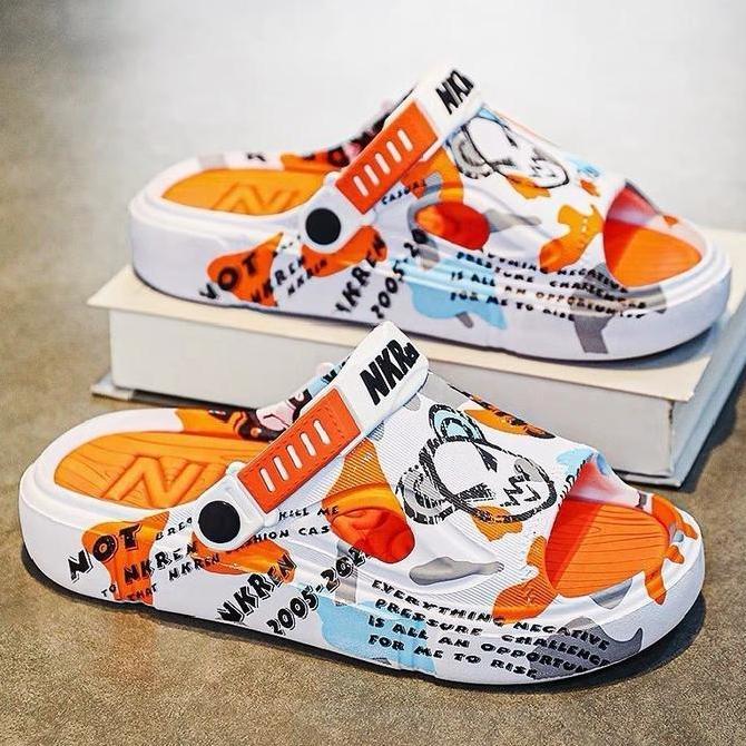 Sandal Pria Korea Dengan Sol Karet Dilengkapi Tali Tumit Sandal Pantai Antiselip Untuk Pria