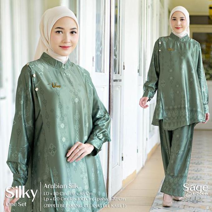 Silky Setelan Wanita Muslim Arabian Silk Motif Batik One Set Baju Celana Hijab Style