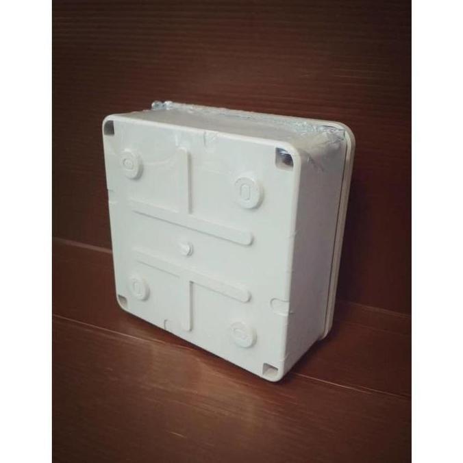 Junction Box BOSS 100x100x50 - BJB1010