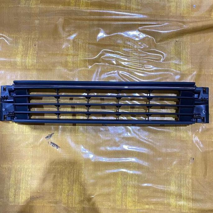 Lower Front Bumper Grill Oem Vw Polo 6C 2014Up