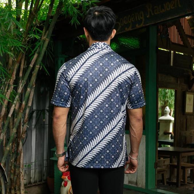 Grosir Kemeja Batik Lengan Pendek - Magani Nosweat - Parang Cakra