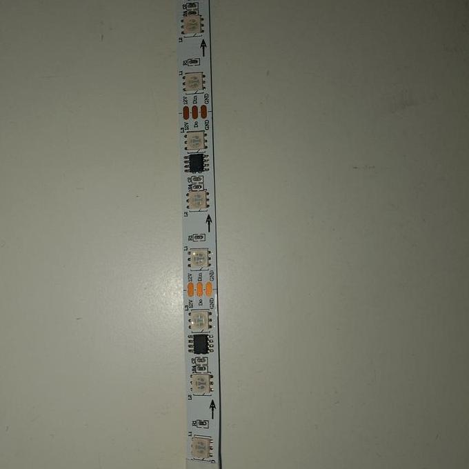 LED strip  WS2811LED strip 300 LED 5 meter PCB putih