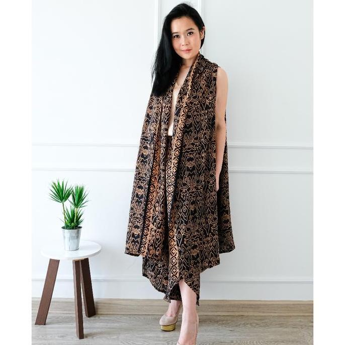 OUTER BATIK OUTER TANPA LENGAN BATIK MODERN LUARAN WANITA OUTER BATIK BATIK MODERN WANITA SLEEVELESS