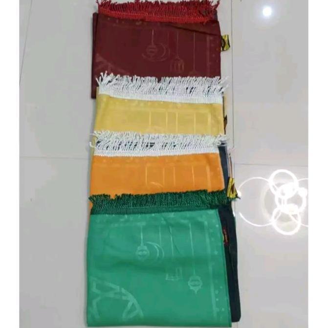ISI (20PCS) SAJADAH Suede Halus High Quality warna sofr 70110cm/sajadah suede arbain Terlaris