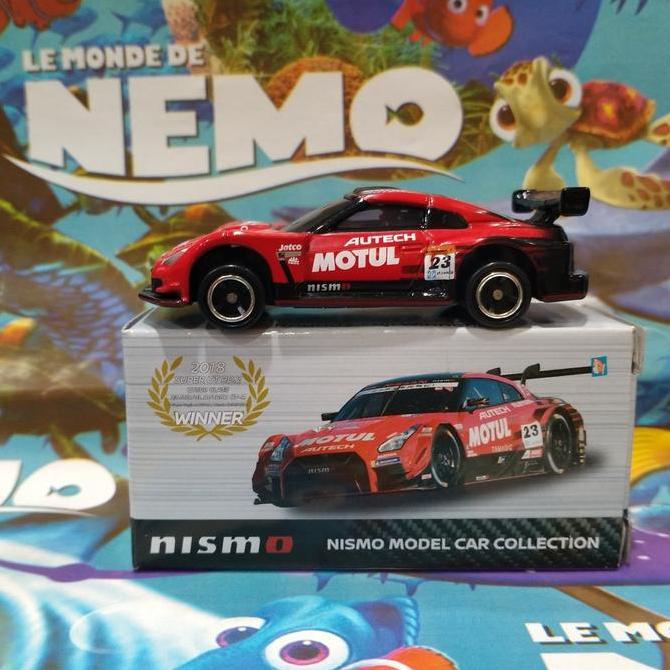Tomica Nissan GTR Nismo Motul Autech