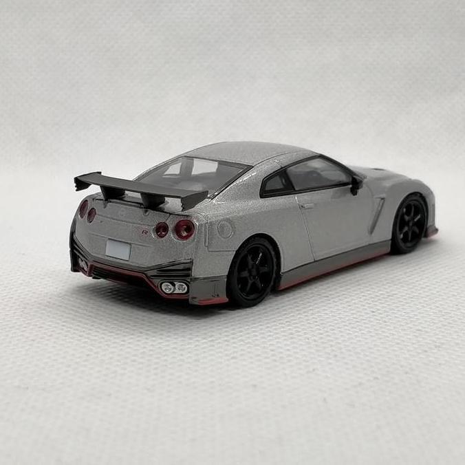 Tomica Limited Vintage Neo 100b Nissan GTR Nismo
