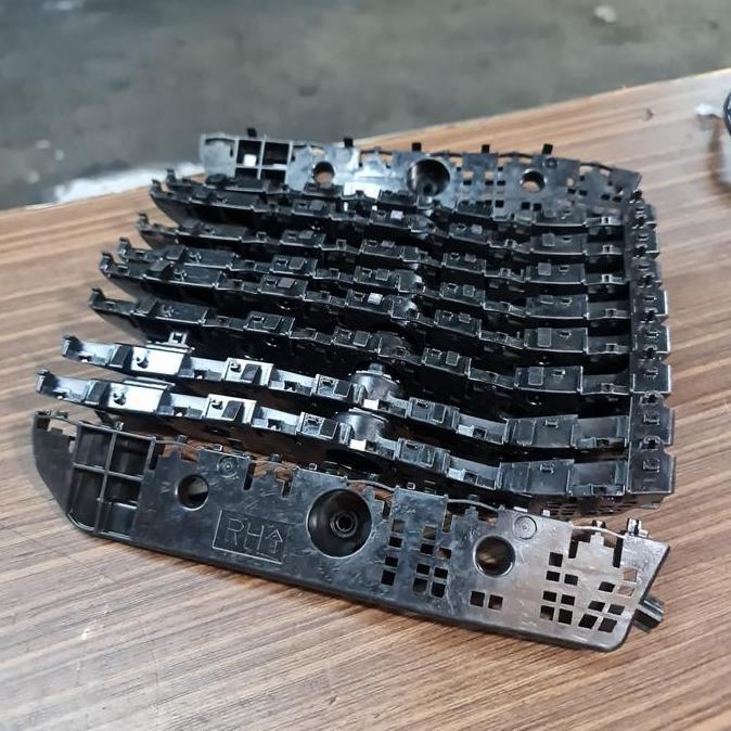 Bracket Bumper Belakang Datsun Go 2 Baris