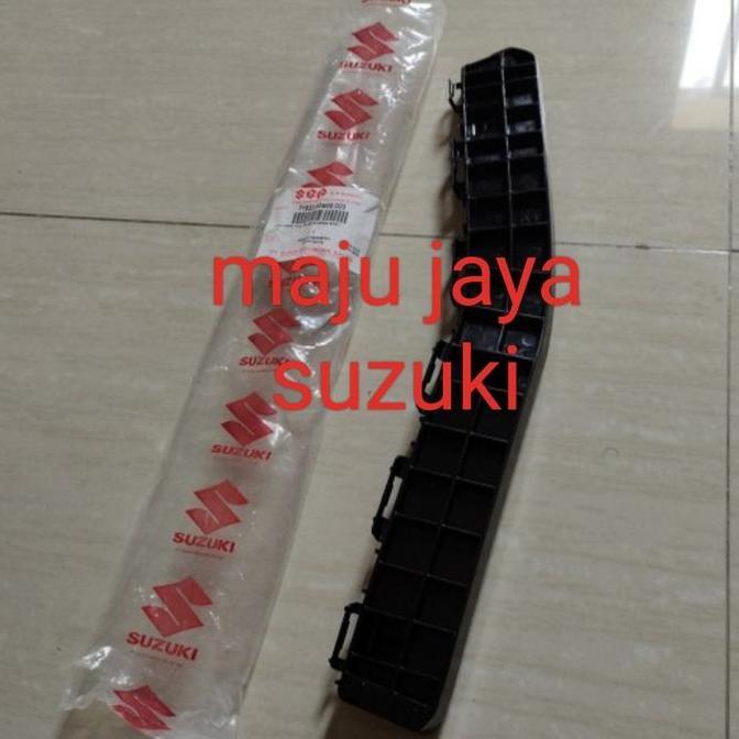 Breket bemper belakang Ertiga 2012-2017