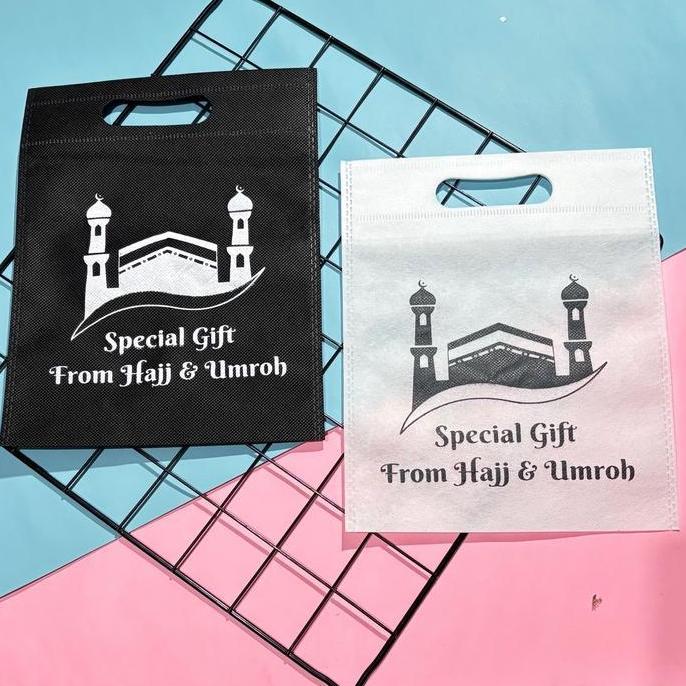 20 Tas Bingkisan Oleh Oleh Umroh Godie Bag Haji Spounbond Hampers Tas Kado Tahlilan Pengajian