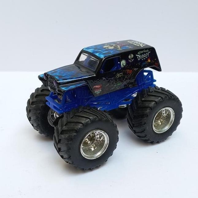 hot wheels hotwheels monster jam son uva digger 1/64 loose diecast (s)