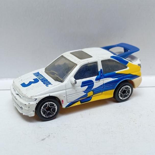 MATCHBOX FORD ESCORT RS COSWORTH LOOSE JUNK PUTIH