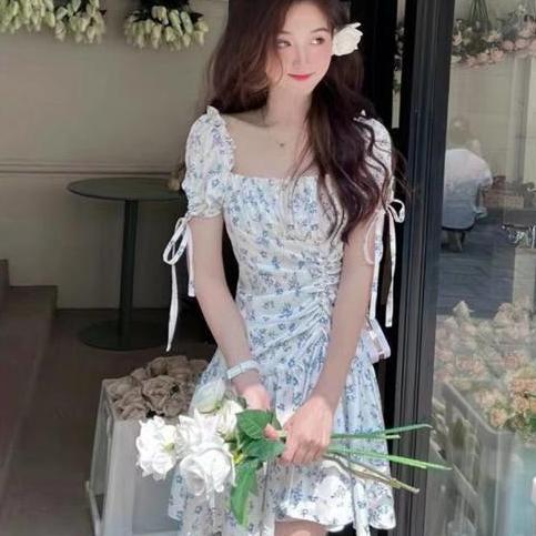 Asymmetrical Neckline Floral Mini Dress with Ruched Skirt - Dress Casual Kasual Blue White Biru Puti