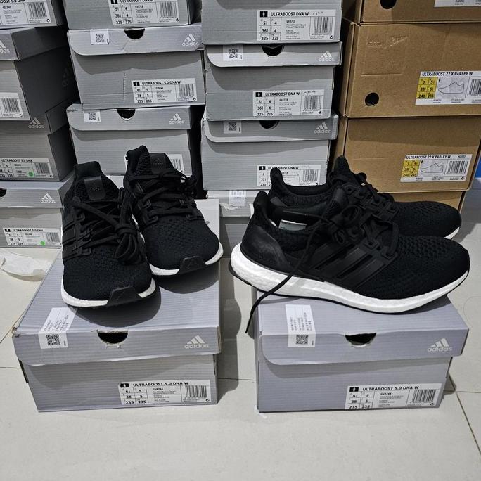 adidasoriginalUltraboost dna 5.0 womenblack bnibresmi