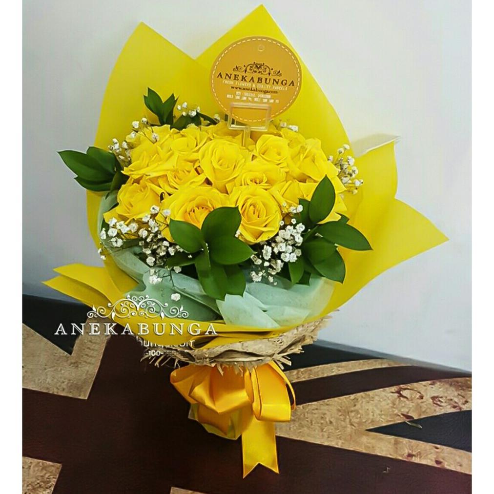 Buket Bunga Mawar Kuning Asli Fresh Yellow Rose Hand Bouquet Flower Bucket Kado Mother's Day Rangkai