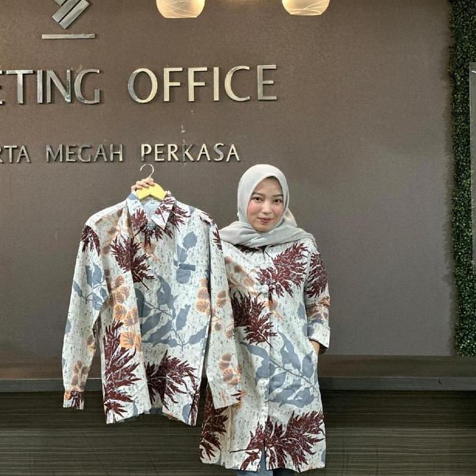 Tunik Batik Wanita Pasangan Bahan Katun Solo Premium Motif Bunga Sakura Putih