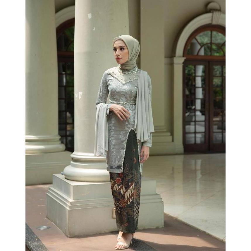 Hanna Couple Tunangan Baju Lamaran Kebaya Brukat Wisuda Kemeja Kondangan Rok Batik