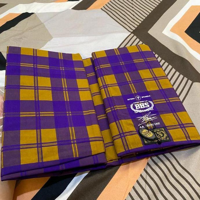 Miliki Sarung Bhs Sandur Olive Kdt Excellent Clasik Gold Silver.