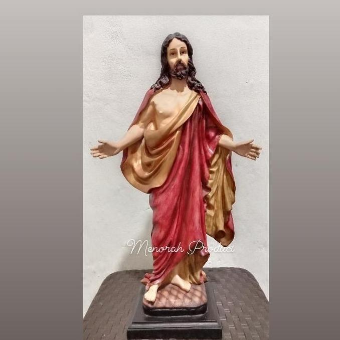 Patung Yesus Bangkit. 35cm