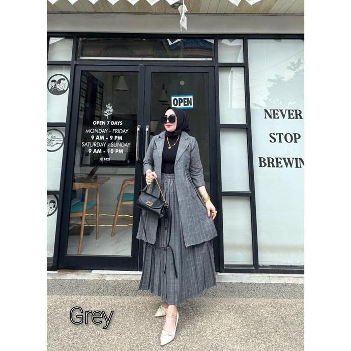 Setelan OneSet Rok Blazer Kotak CEO Plisket Wanita Bahan Flanel Ukuran Standar & Jumbo Kualitas Terb