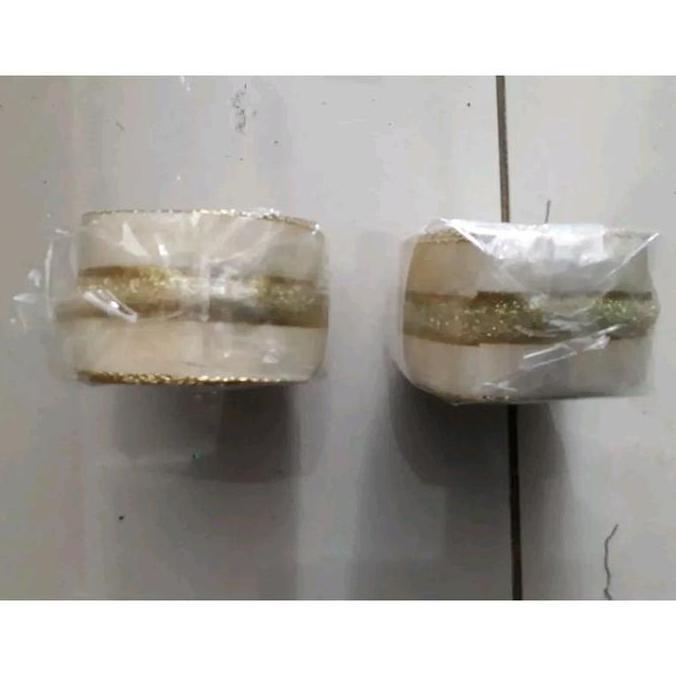 Hiasan Dekorasi Natal Ornamen Pita Kain Warna Putih Motif Renda Gold Emas