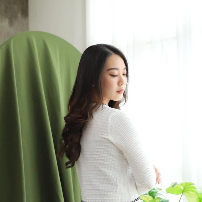 Cardan HYERI Atasan Wanita Kekinian 2024 Baju Aesthetic Lucu Kece Knitwear Rajut Wanita Semi Crop Po