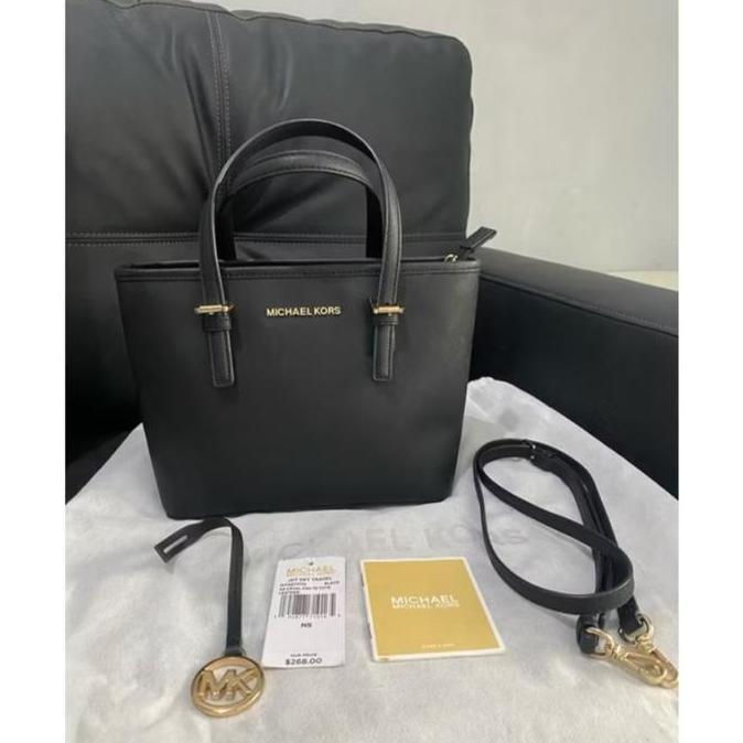 tas wanita elegan warna hitam