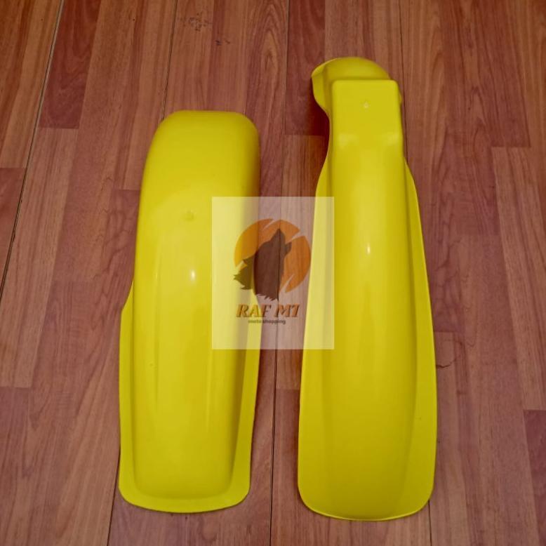 SPAKBOR DEPAN VINTAGE TRAIL TS125 SLEBOR DEPAN VINTAGE TRAIL TS125 SPAKBOR BELAKANG VINTAGE TRAIL TS