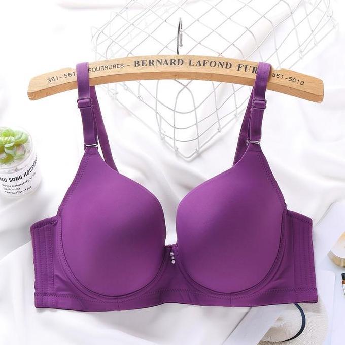 Grily- Bra Big Size Ada Kawat Bahan Licin Busa Tipis Cup Jumbo D-E 4Kait Import