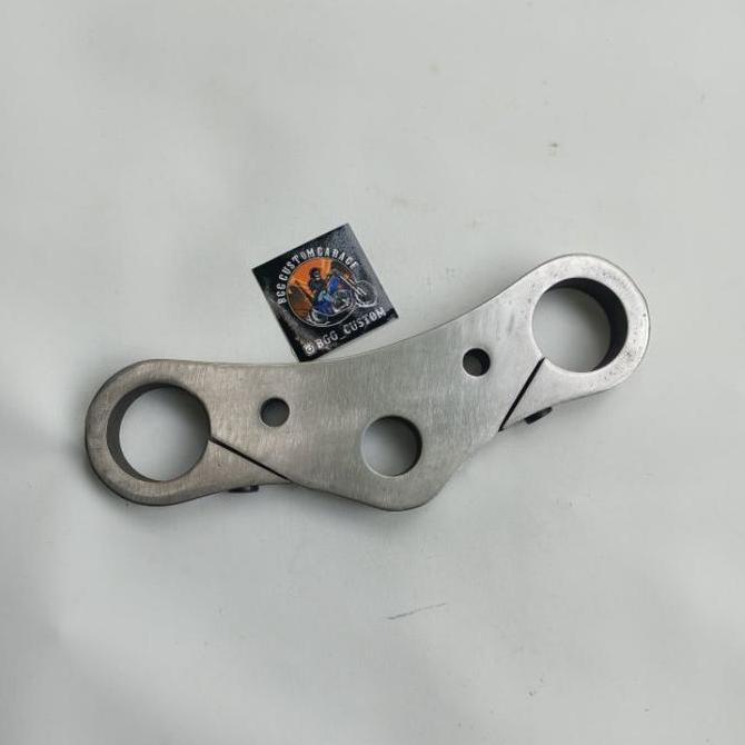 Expert- Segitiga Atas Byson Custom . T atas Byson . Segitiga Custom Byson