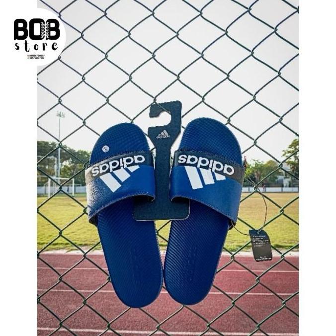 BEBAS ONGKIR - Sandal Adidas Adilette Comfort Original Logo GV9713
