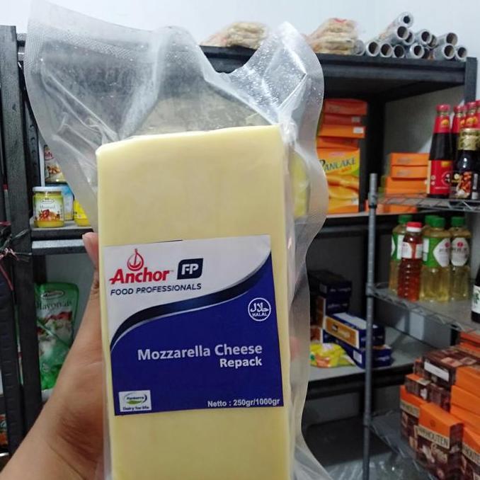 Keju Mozarella Anchor 1 Kg/Anchor Mozarella Cheese