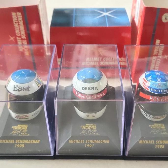 helmet Michael scumacher minichamps