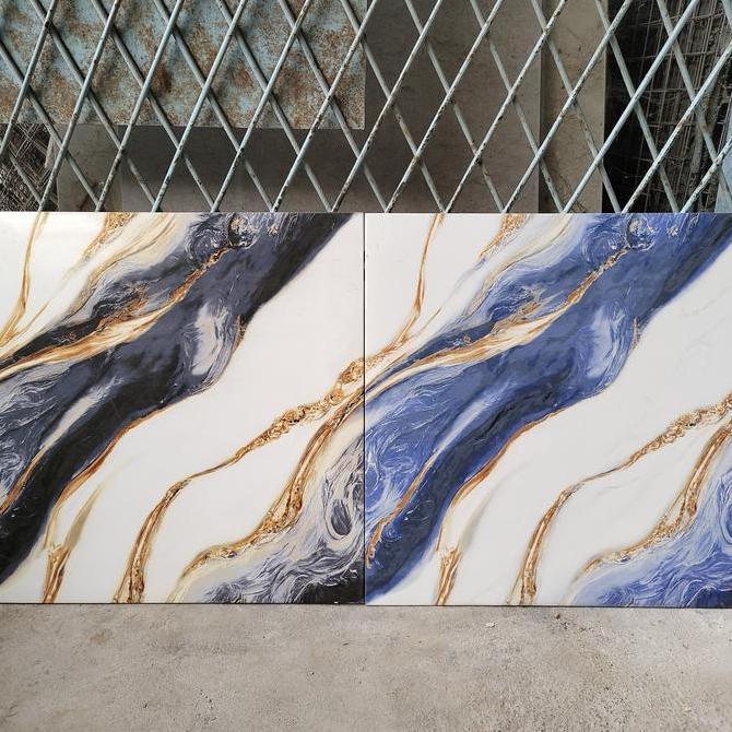 KERAMIK LANTAI 50X50 GLOSSY MOTIF MARMER SALUR-KERAMIK RUANGAN