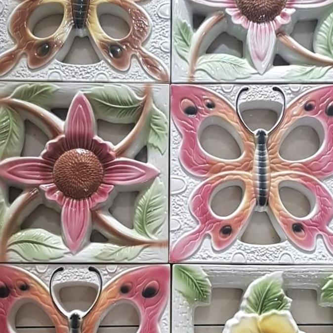 roster keramik bunga seruni 30x30